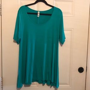 LulaRoe Perfect Tee